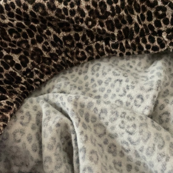 Animal Print - Picture 4 of 5